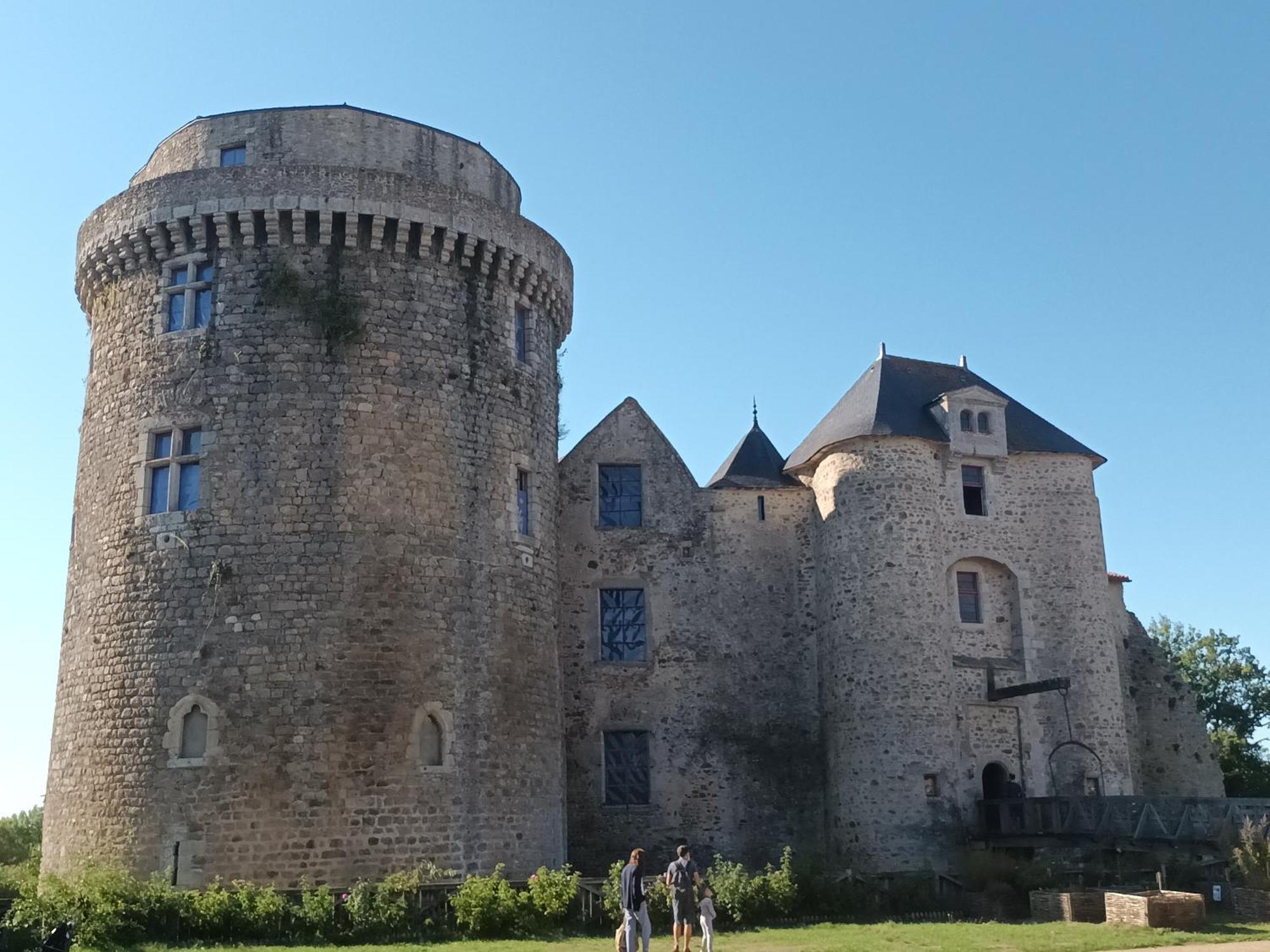 Gite De La Fecleval 6 Personnes Proche Du Puy Dufou Saint-Mesmin  Exterior foto